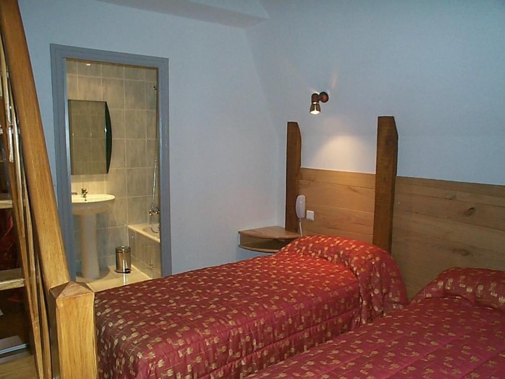 Hotel & Spa Rodier Campagnac  Ruang foto