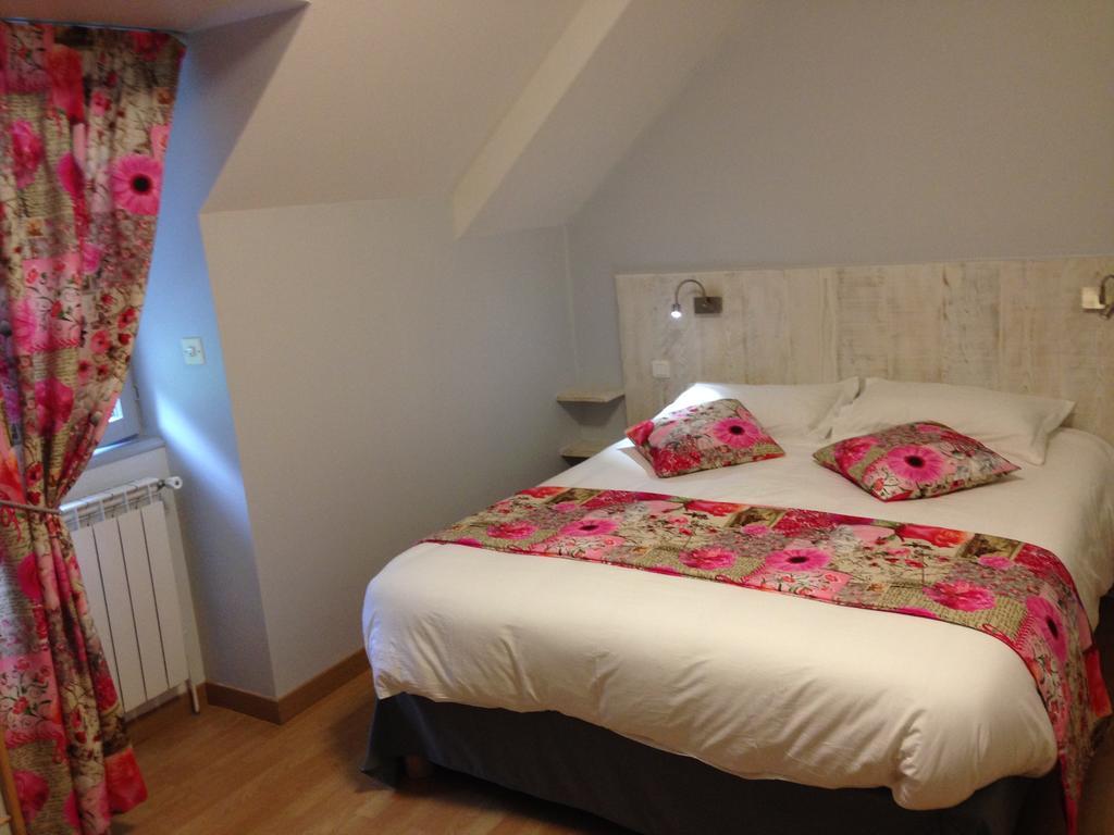 Hotel & Spa Rodier Campagnac  Ruang foto