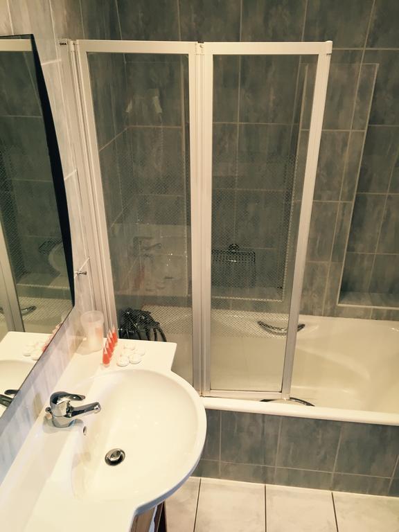 Hotel & Spa Rodier Campagnac  Ruang foto