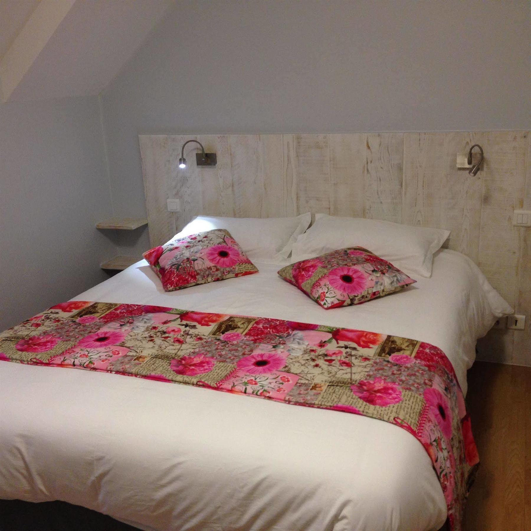 Hotel & Spa Rodier Campagnac  Bagian luar foto